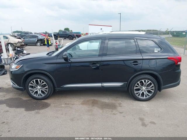 2017 MITSUBISHI OUTLANDER SE 15