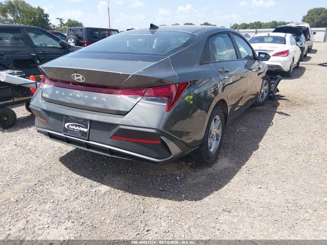 2026 HYUNDAI ELANTRA SE 4