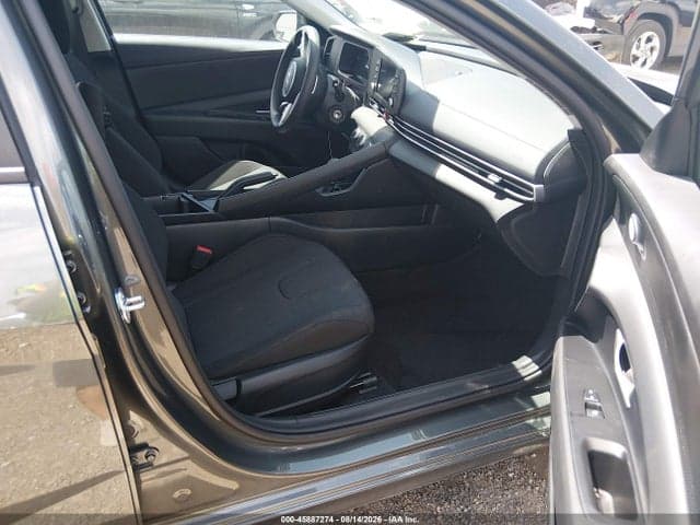 2026 HYUNDAI ELANTRA SE 5