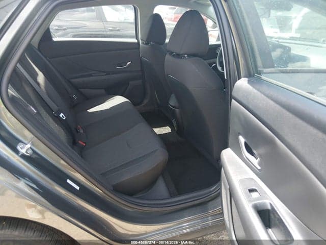 2026 HYUNDAI ELANTRA SE 8