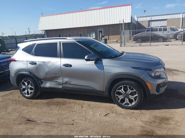 2021 KIA SELTOS EX 13