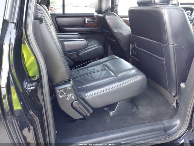 2017 LINCOLN NAVIGATOR L SELECT 8