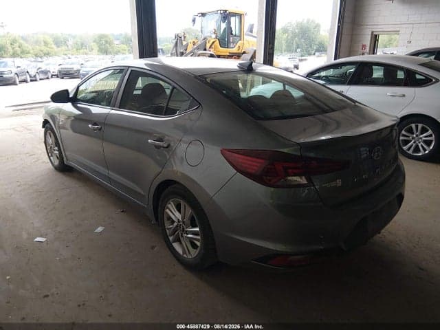 2019 HYUNDAI ELANTRA SEL 3