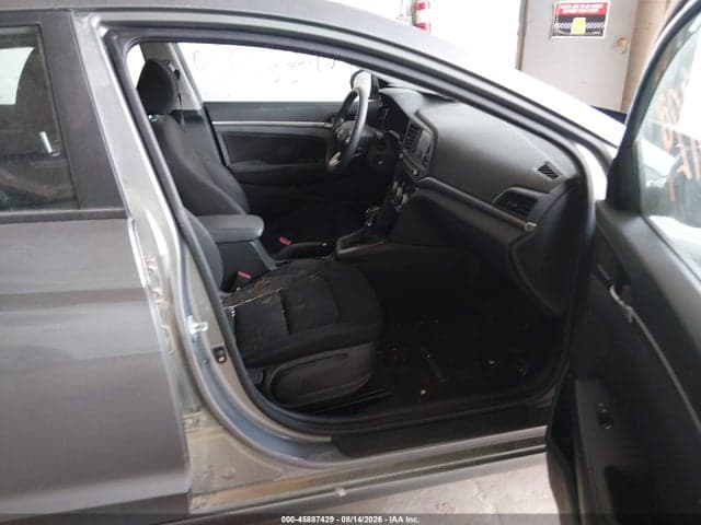 2019 HYUNDAI ELANTRA SEL 5
