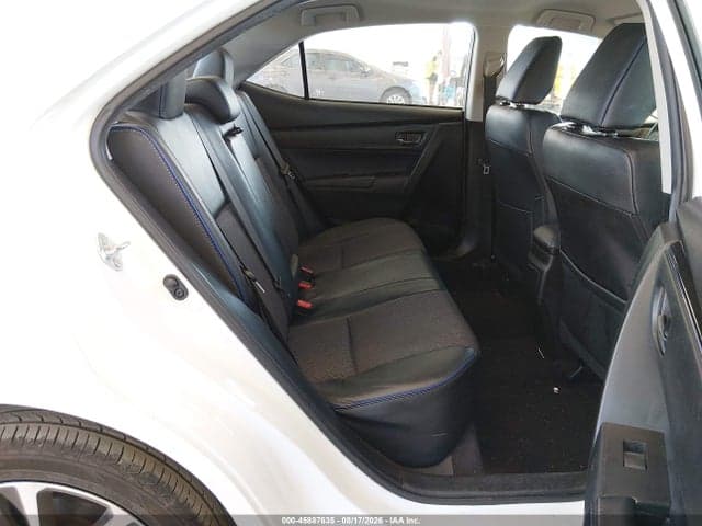2017 TOYOTA COROLLA SE 8