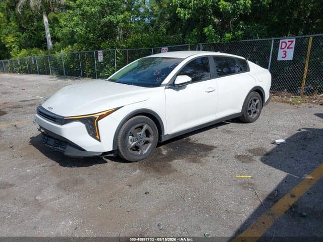 2025 KIA K4 LXS 2