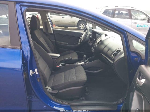 2017 KIA FORTE LX 5