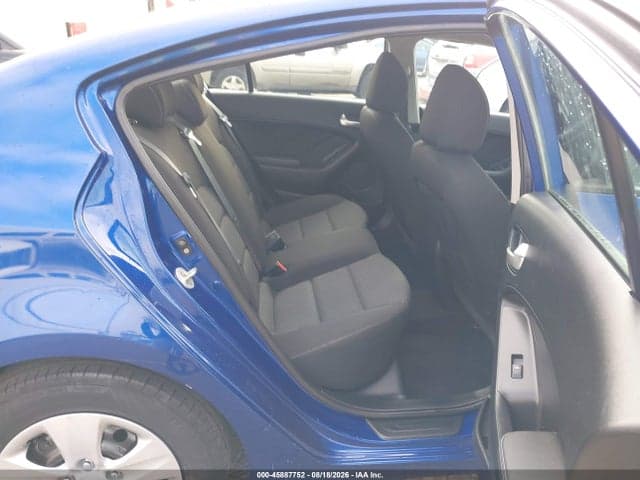 2017 KIA FORTE LX 8