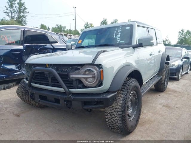 2024 FORD BRONCO OUTER BANKS 2