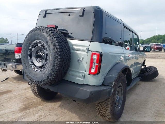 2024 FORD BRONCO OUTER BANKS 4