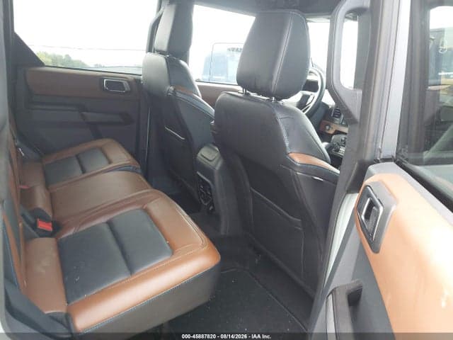 2024 FORD BRONCO OUTER BANKS 8