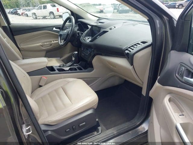2017 FORD ESCAPE TITANIUM 5