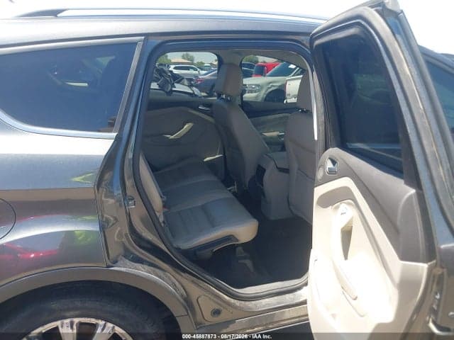 2017 FORD ESCAPE TITANIUM 8