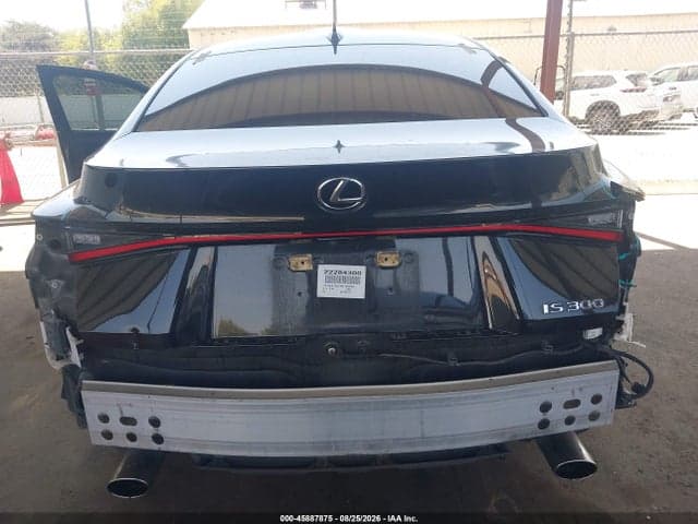 2022 LEXUS IS 300 6