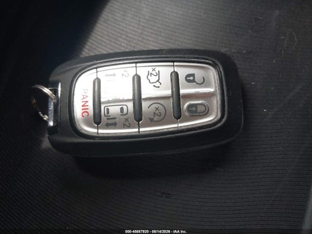 2026 CHRYSLER PACIFICA SELECT 11