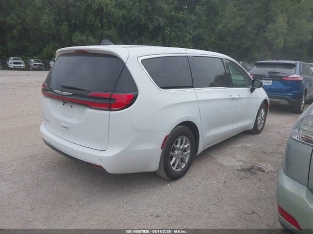 2026 CHRYSLER PACIFICA SELECT 4