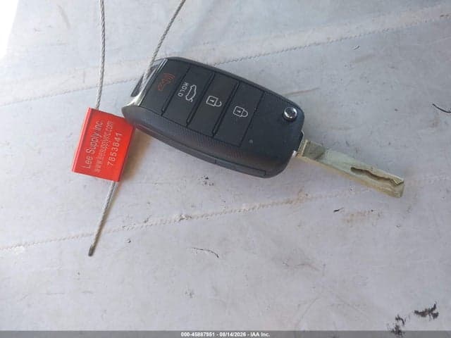 2019 KIA RIO S 11