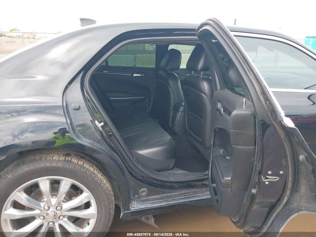 2018 CHRYSLER 300 LIMITED AWD 3