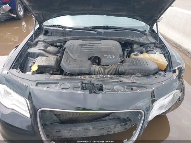 2018 CHRYSLER 300 LIMITED AWD 5