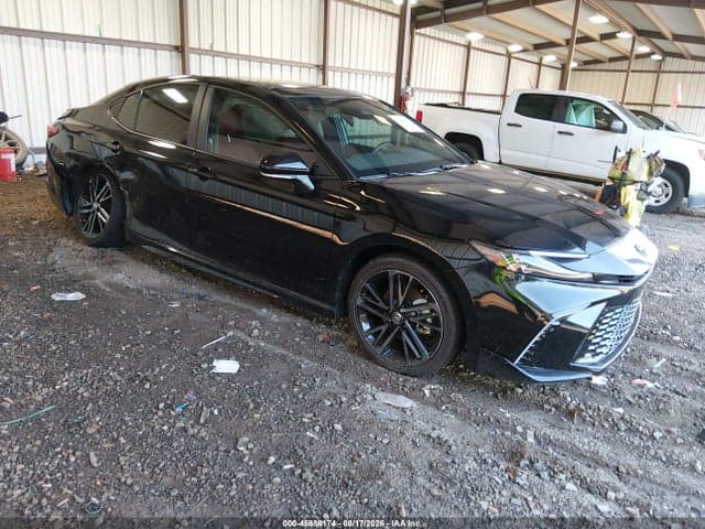 2025 TOYOTA CAMRY XSE 1
