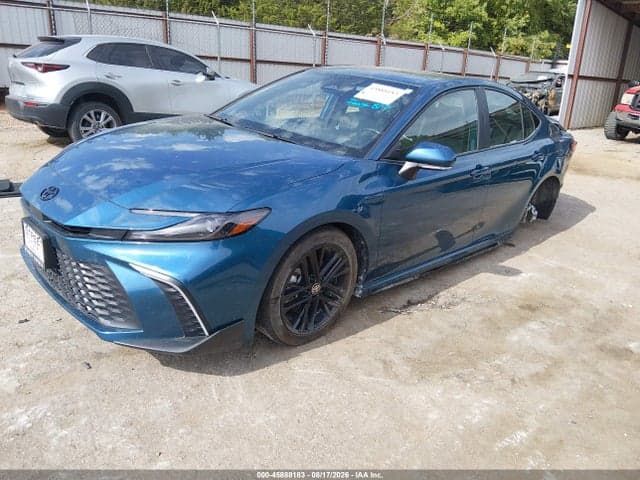 2025 TOYOTA CAMRY SE 2