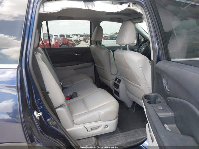 2017 HONDA PILOT EX-L 8