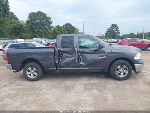2017 RAM 1500 ST 13