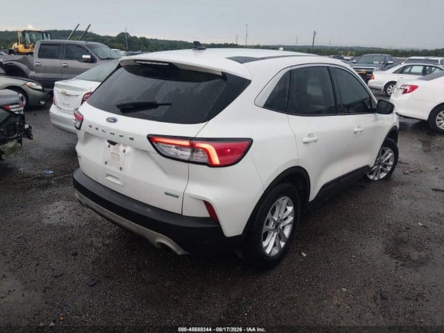2020 FORD ESCAPE SE 4