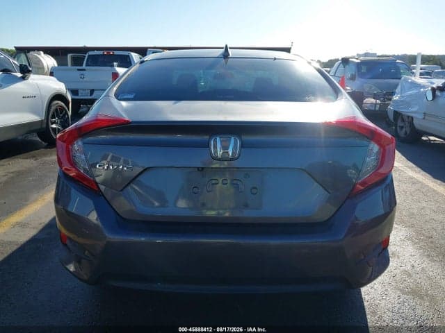 2018 HONDA CIVIC EX 17