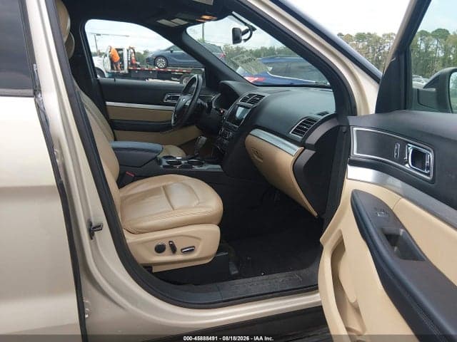 2017 FORD EXPLORER XLT 5