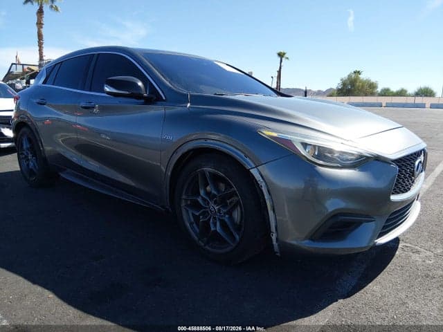 2017 INFINITI QX30 SPORT 1