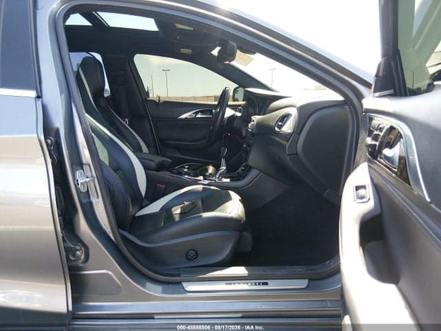 2017 INFINITI QX30 SPORT 5