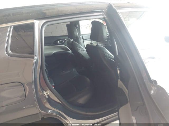 2024 JEEP COMPASS LIMITED 4X4 8