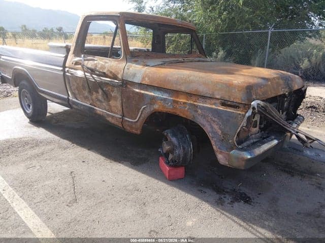 1977 FORD F250