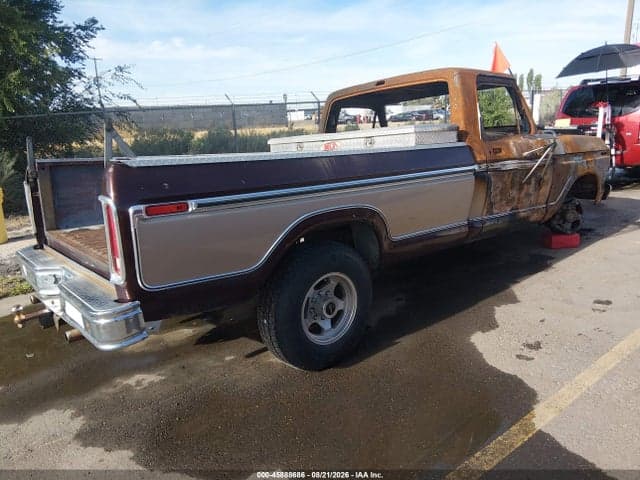 1977 FORD F250 4