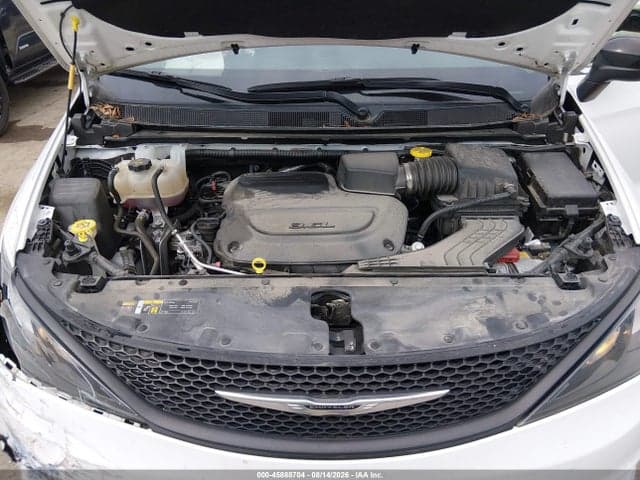 2024 CHRYSLER VOYAGER LX 10