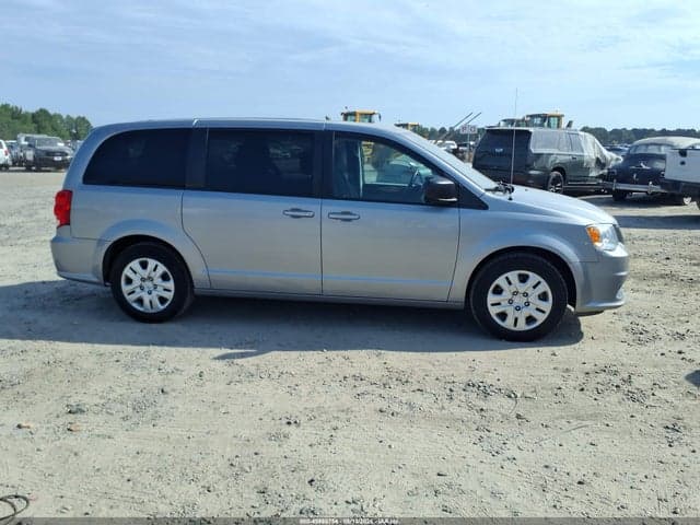 2018 DODGE GRAND CARAVAN SE 13