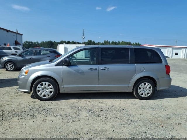2018 DODGE GRAND CARAVAN SE 14