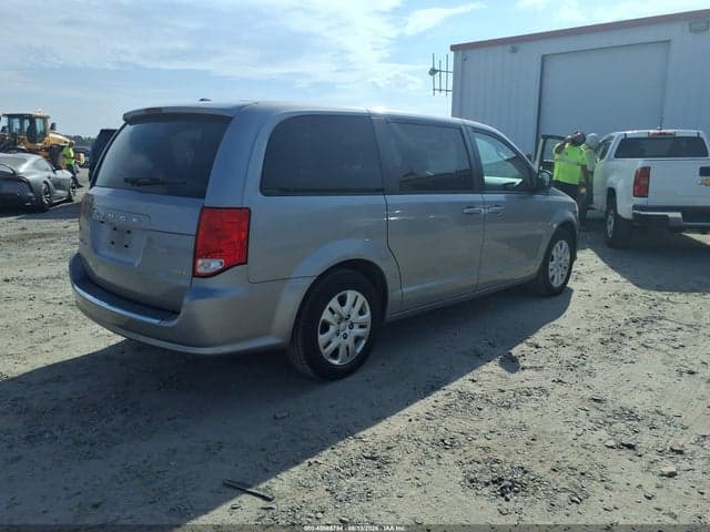 2018 DODGE GRAND CARAVAN SE 4