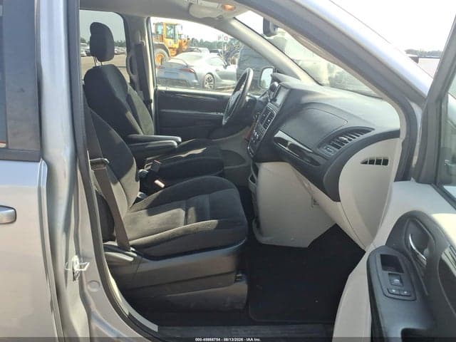 2018 DODGE GRAND CARAVAN SE 5