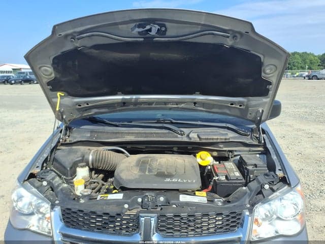 2018 DODGE GRAND CARAVAN SE 10