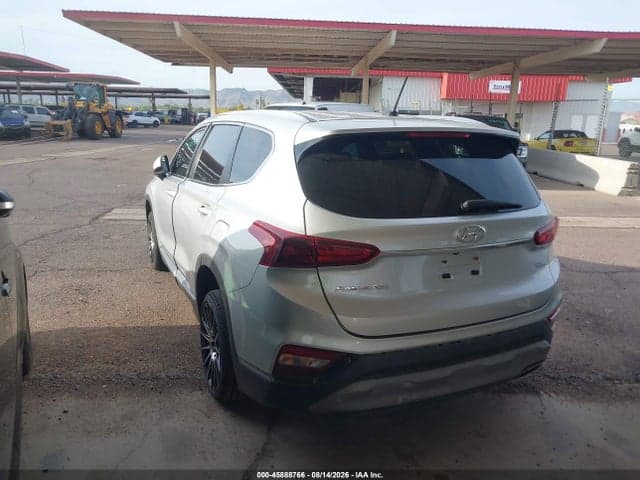 2019 HYUNDAI SANTA FE SE 3