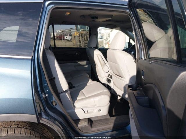 2019 HONDA PILOT TOURING 8