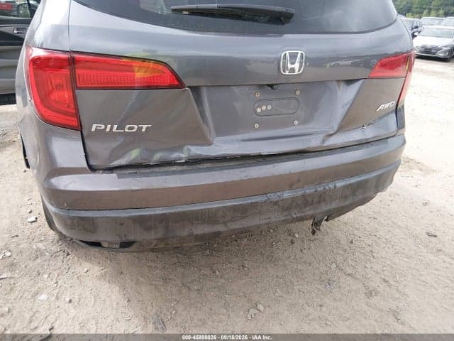 2018 HONDA PILOT EX 6