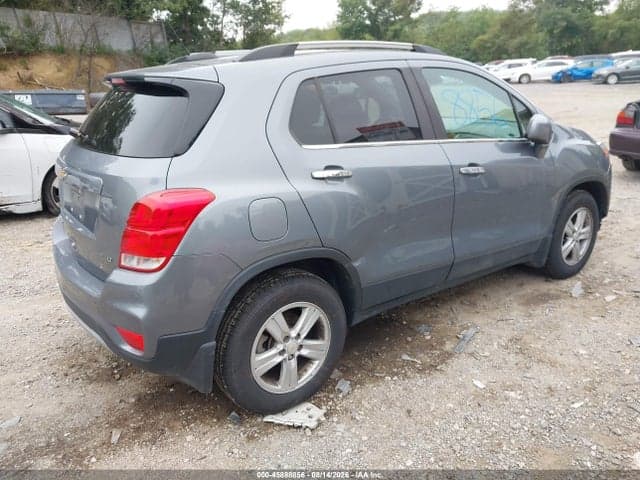 2019 CHEVROLET TRAX LT 4