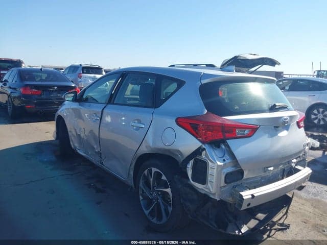 2017 TOYOTA COROLLA IM 3