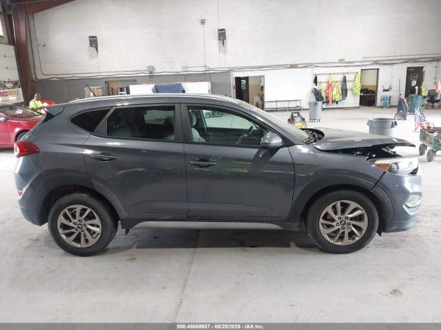 2017 HYUNDAI TUCSON SE 13