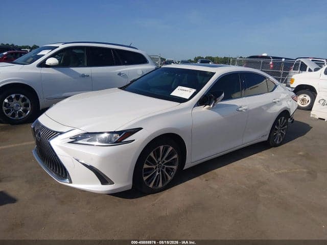 2019 LEXUS ES 300H 2