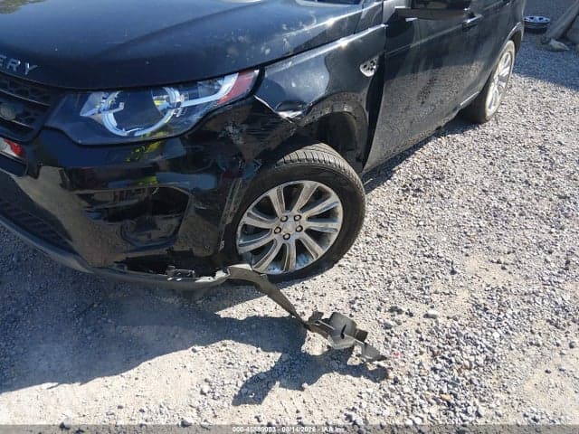 2017 LAND ROVER DISCOVERY SPORT SE 6