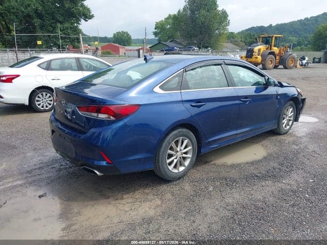 2018 HYUNDAI SONATA SE 4